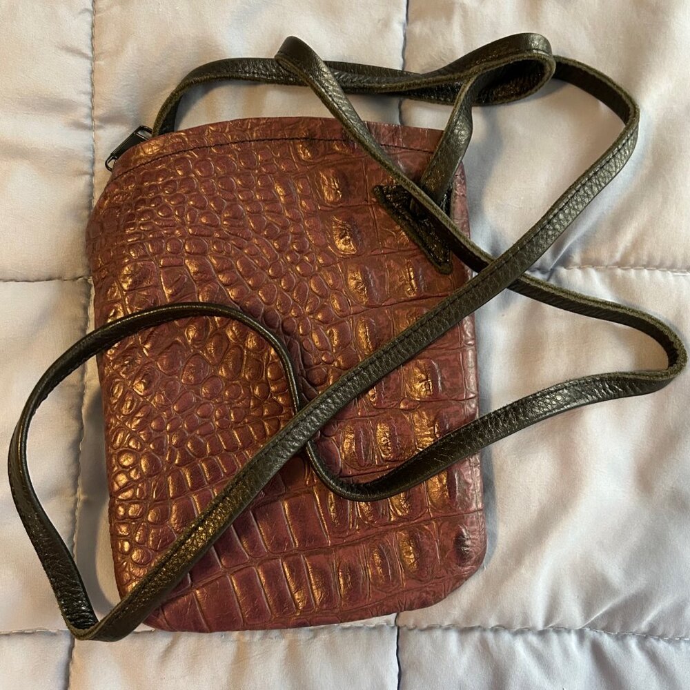 Authentic Handcrafted Tom Thomas Leather Crossbody Bag, Two-tone Purple & Black